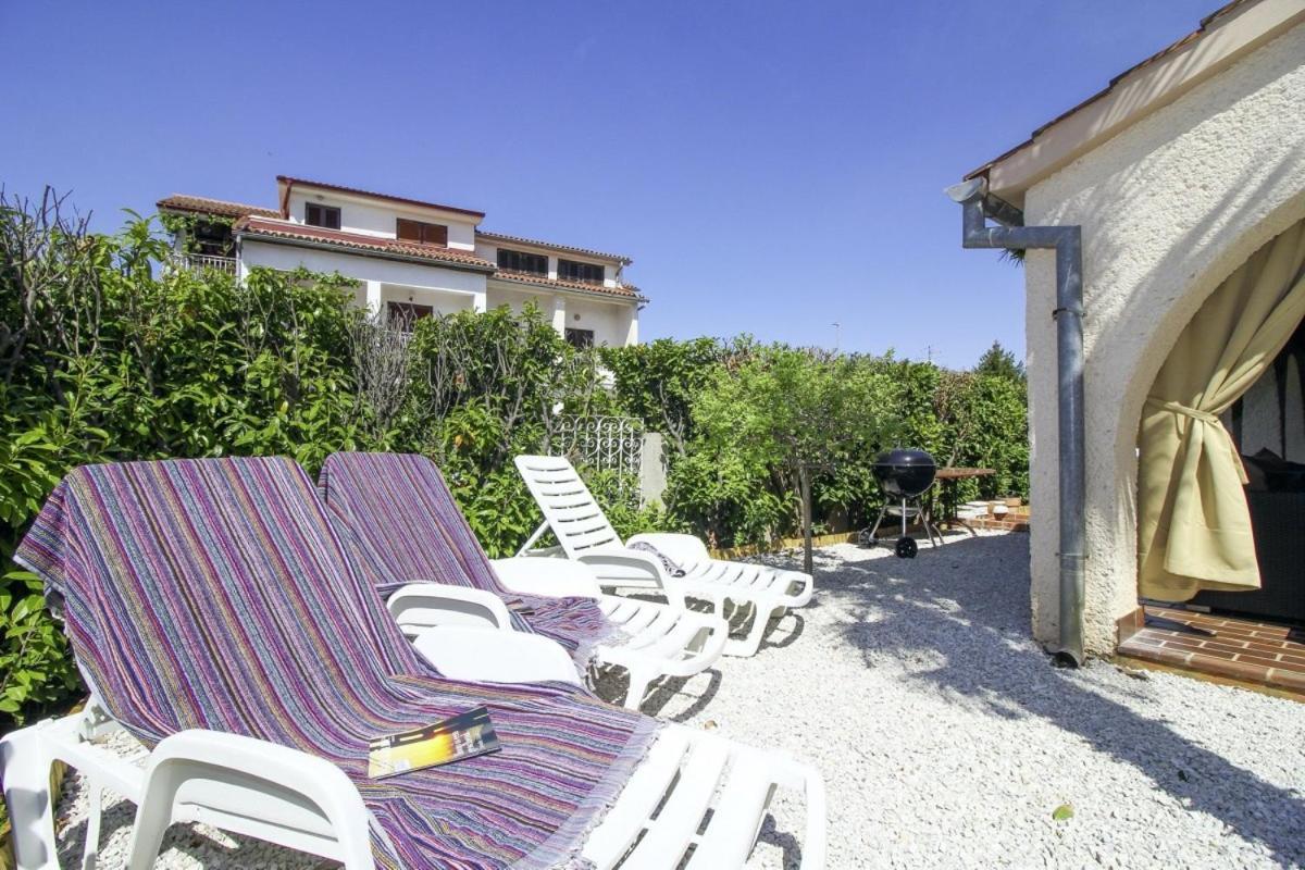 Casa Parenzana In Porec - Haus Fuer 7-9 Personen المظهر الخارجي الصورة